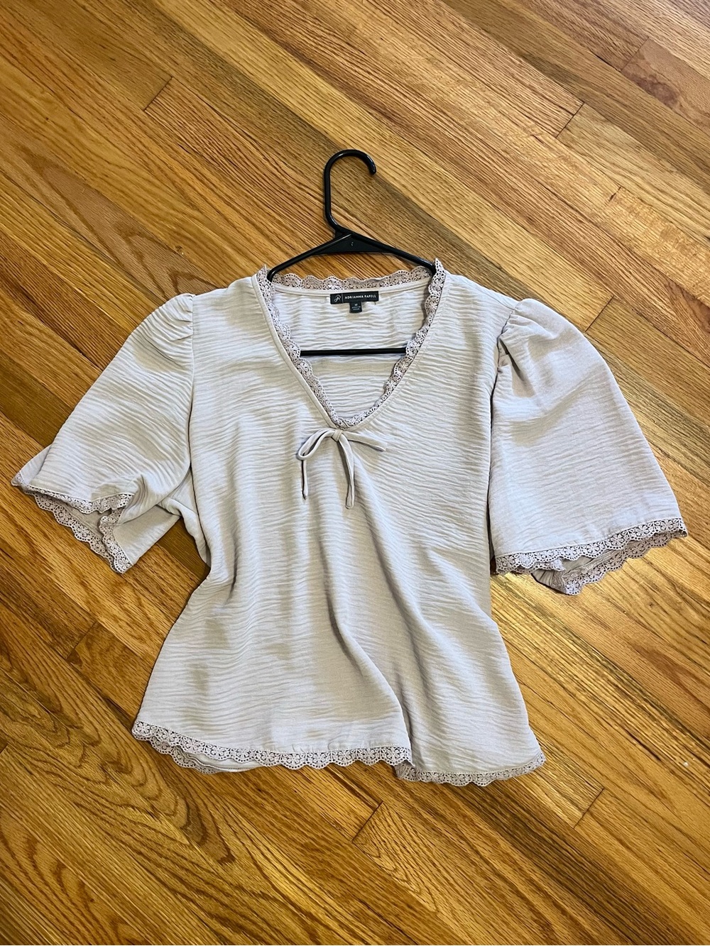 Adrianna Papell Violet Lace-Trim Top